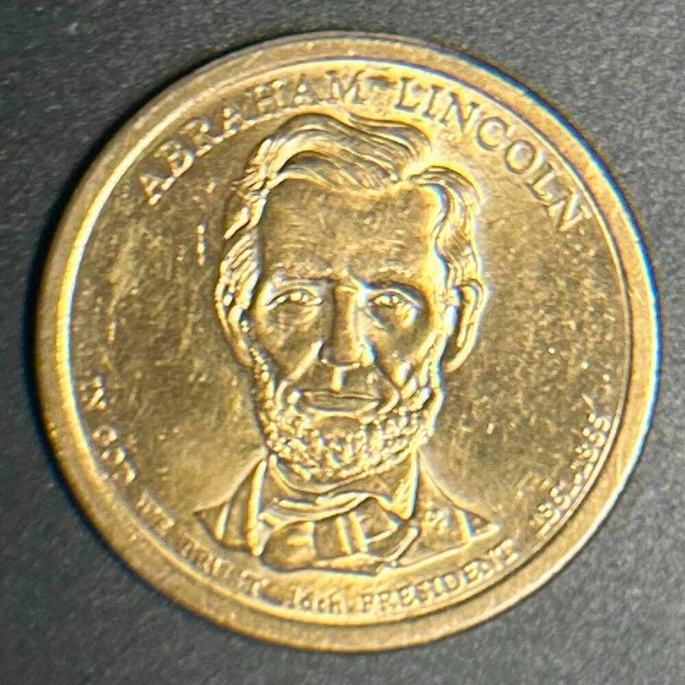 RARE $1 ABRAHAM LINCOLN 16TH President (1861-1865) 2010 (D) US One Dollar Coin